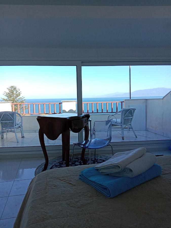 "Lo Studiolo" Apartment Pizzo  Eksteriør bilde