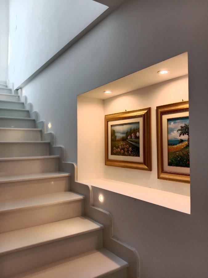 "Lo Studiolo" Apartment Pizzo  Eksteriør bilde
