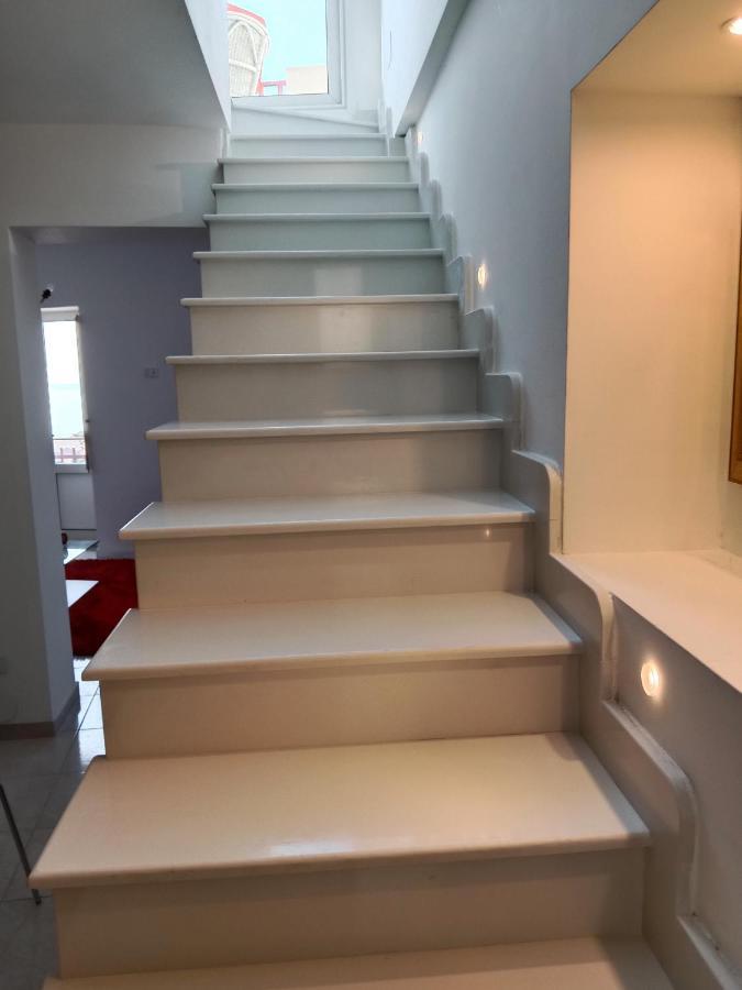 "Lo Studiolo" Apartment Pizzo  Eksteriør bilde